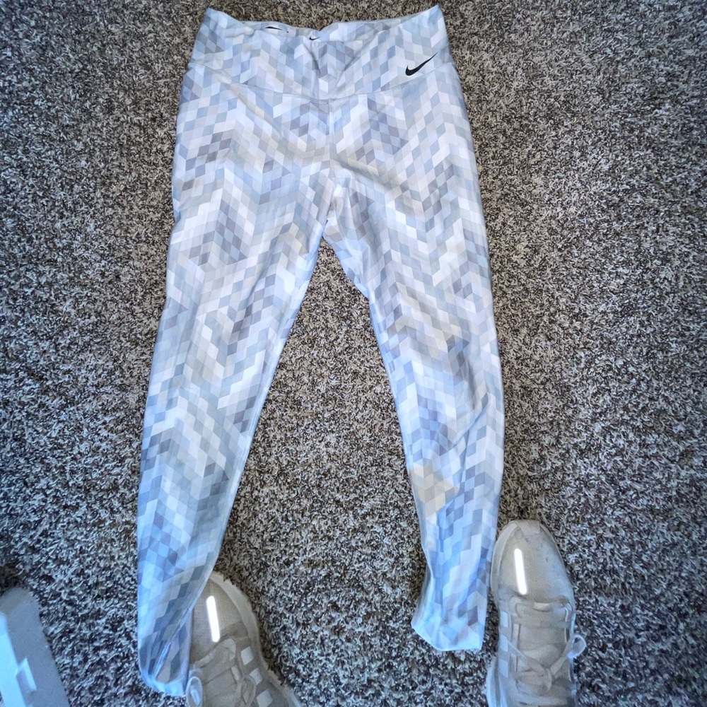 Nike leggings